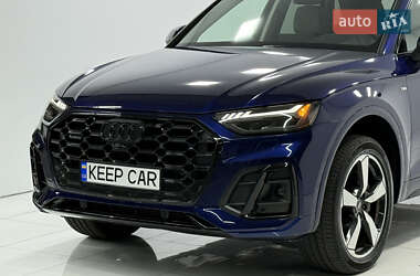 Внедорожник / Кроссовер Audi Q5 2021 в 