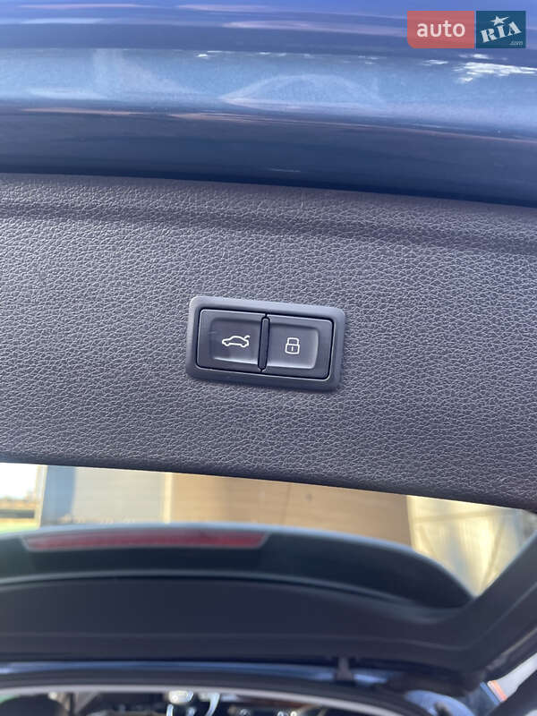 Внедорожник / Кроссовер Audi Q5 2017 в Конотопе