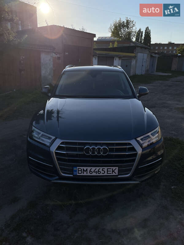 Внедорожник / Кроссовер Audi Q5 2017 в Конотопе