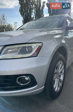 Позашляховик / Кросовер Audi Q5 2013 в 