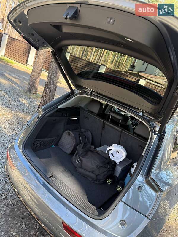 Позашляховик / Кросовер Audi Q5 2018 в Києві