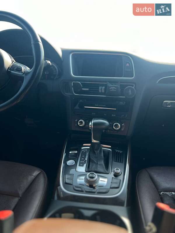 Позашляховик / Кросовер Audi Q5 2013 в Львові