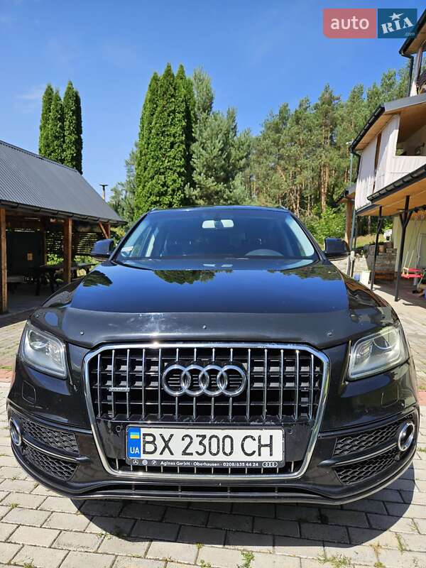 Позашляховик / Кросовер Audi Q5 2015 в 