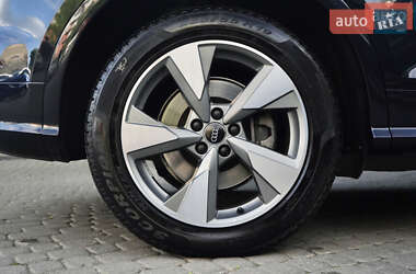 Внедорожник / Кроссовер Audi Q5 2020 в 