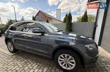 Позашляховик / Кросовер Audi Q5 2010 в Ковелі