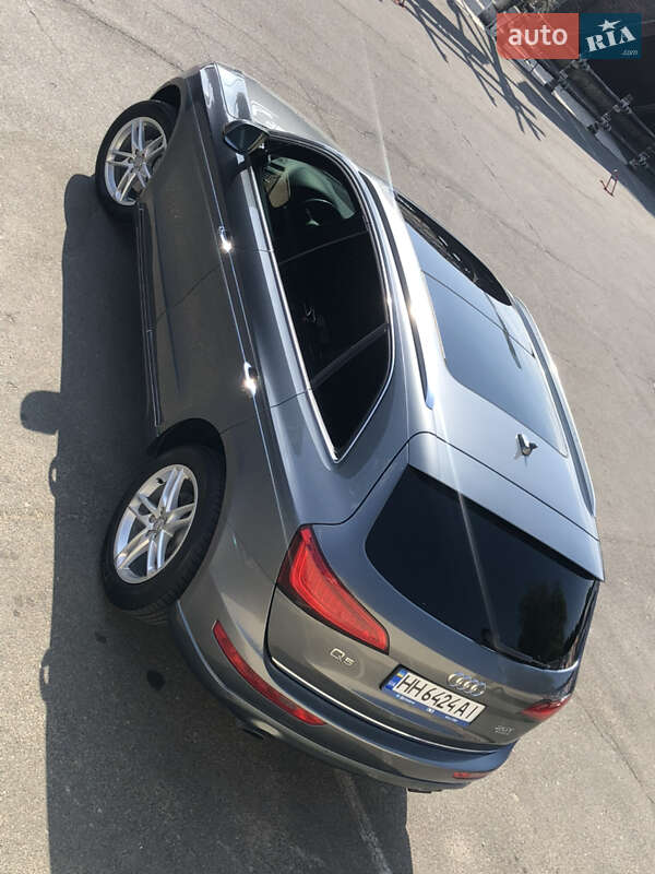 Позашляховик / Кросовер Audi Q5 2016 в Одесі