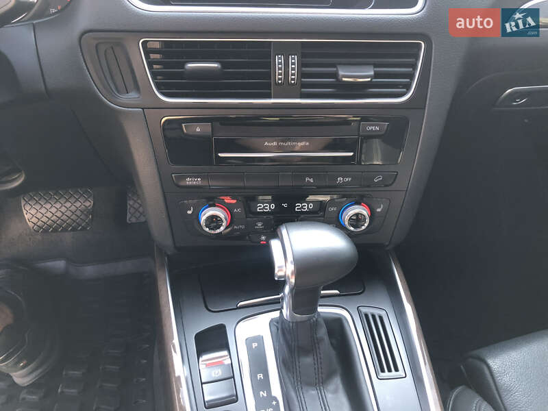 Позашляховик / Кросовер Audi Q5 2016 в Одесі