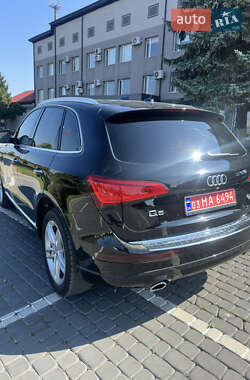 Внедорожник / Кроссовер Audi Q5 2016 в 