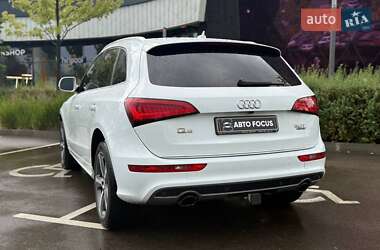 Позашляховик / Кросовер Audi Q5 2016 в 