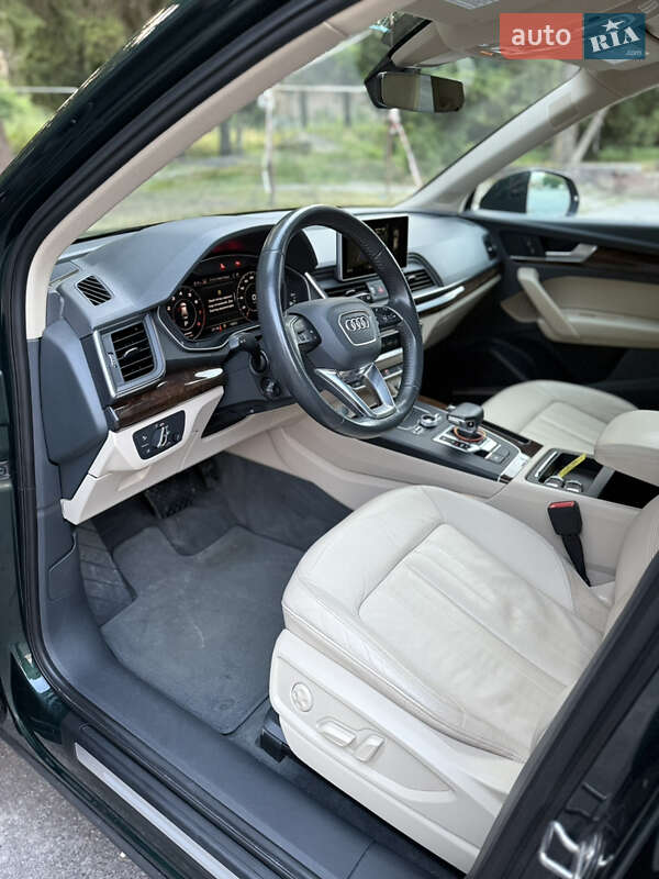 Внедорожник / Кроссовер Audi Q5 2017 в Львове фото 27 Внедорожник / Кроссовер Audi Q5 2017 в Львове
