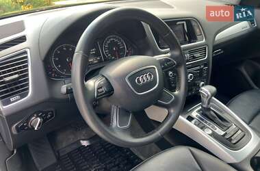 Внедорожник / Кроссовер Audi Q5 2015 в 