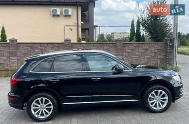 Внедорожник / Кроссовер Audi Q5 2015 в 