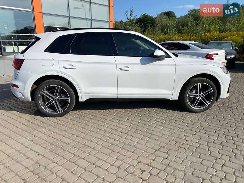 Внедорожник / Кроссовер Audi Q5 2020 в Львове