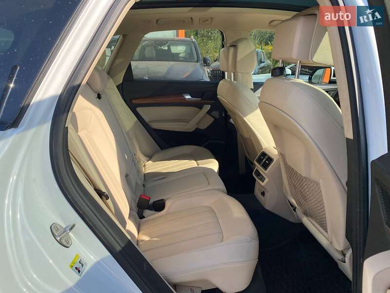 Внедорожник / Кроссовер Audi Q5 2020 в Львове