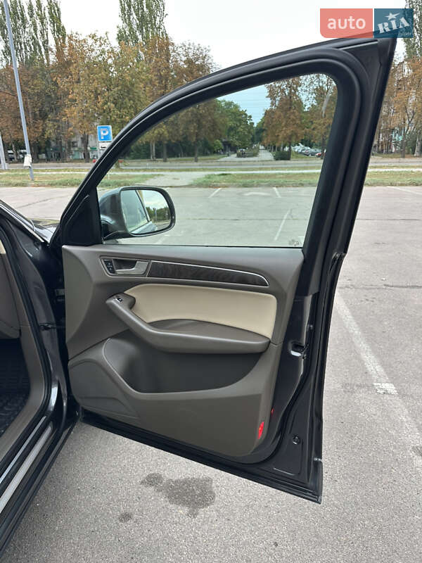 Внедорожник / Кроссовер Audi Q5 2015 в Запорожье фото 15 Внедорожник / Кроссовер Audi Q5 2015 в Запорожье