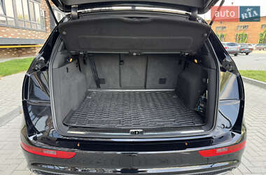 Внедорожник / Кроссовер Audi Q5 2012 в 