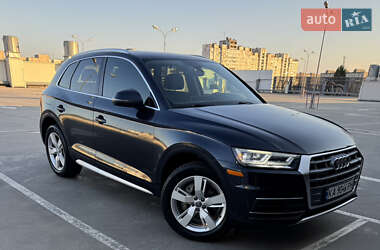 Позашляховик / Кросовер Audi Q5 2017 в Києві