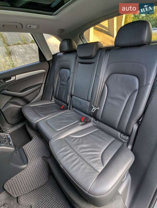 Позашляховик / Кросовер Audi Q5 2014 в Коростені