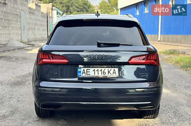 Внедорожник / Кроссовер Audi Q5 2018 в 
