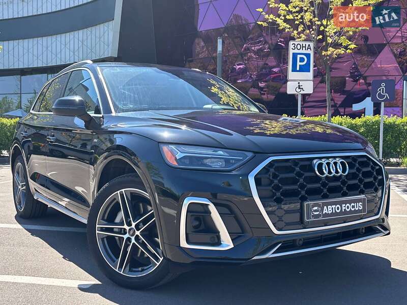Внедорожник / Кроссовер Audi Q5 2020 в Киеве