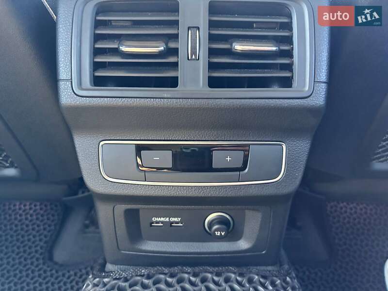 Внедорожник / Кроссовер Audi Q5 2020 в Киеве