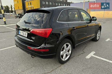 Позашляховик / Кросовер Audi Q5 2011 в 