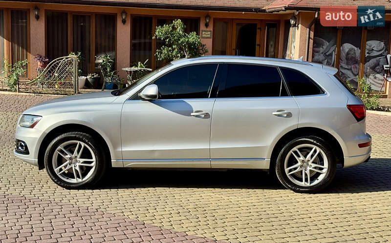 Внедорожник / Кроссовер Audi Q5 2012 в Мукачево