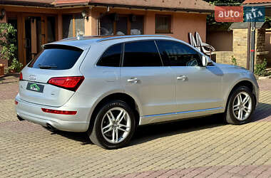 Позашляховик / Кросовер Audi Q5 2012 в 