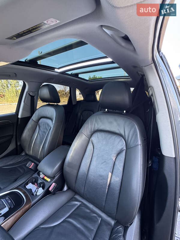 Внедорожник / Кроссовер Audi Q5 2015 в Новоселице