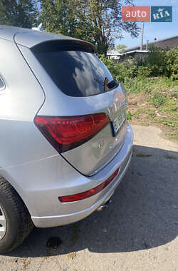 Внедорожник / Кроссовер Audi Q5 2015 в 