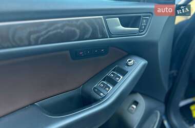Позашляховик / Кросовер Audi Q5 2015 в 