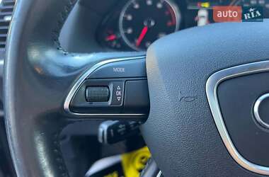 Позашляховик / Кросовер Audi Q5 2015 в 