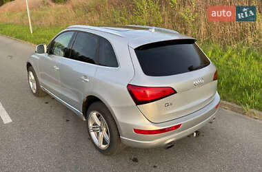 Внедорожник / Кроссовер Audi Q5 2015 в 