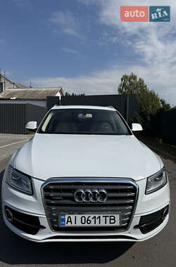 Внедорожник / Кроссовер Audi Q5 2015 в 