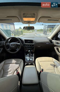 Внедорожник / Кроссовер Audi Q5 2015 в 