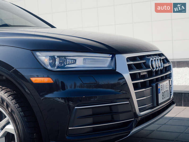 Внедорожник / Кроссовер Audi Q5 2017 в Кременчуге