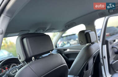 Позашляховик / Кросовер Audi Q5 2023 в 