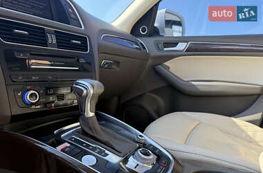 Позашляховик / Кросовер Audi Q5 2013 в 