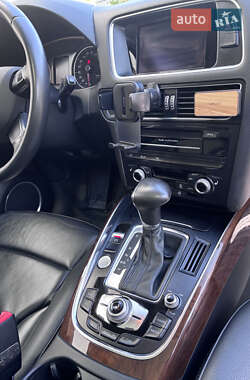 Позашляховик / Кросовер Audi Q5 2014 в 