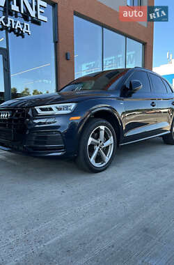 Позашляховик / Кросовер Audi Q5 2020 в Києві