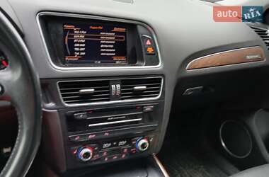 Позашляховик / Кросовер Audi Q5 2012 в 