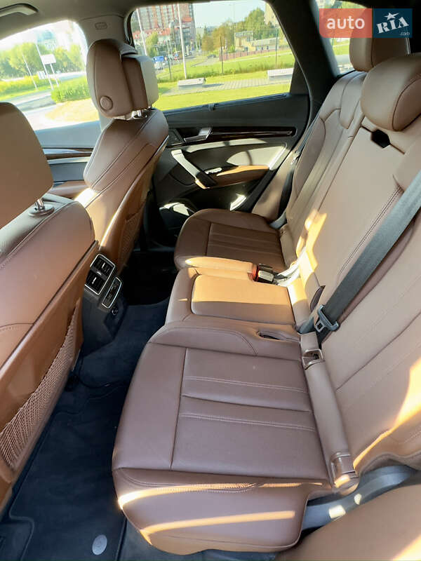 Внедорожник / Кроссовер Audi Q5 2018 в Львове