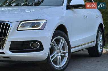 Внедорожник / Кроссовер Audi Q5 2016 в 