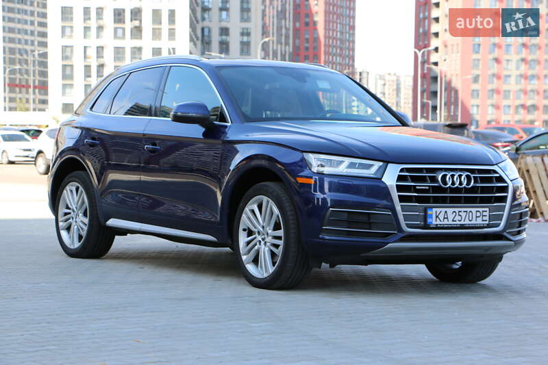 Внедорожник / Кроссовер Audi Q5 2018 в Киеве