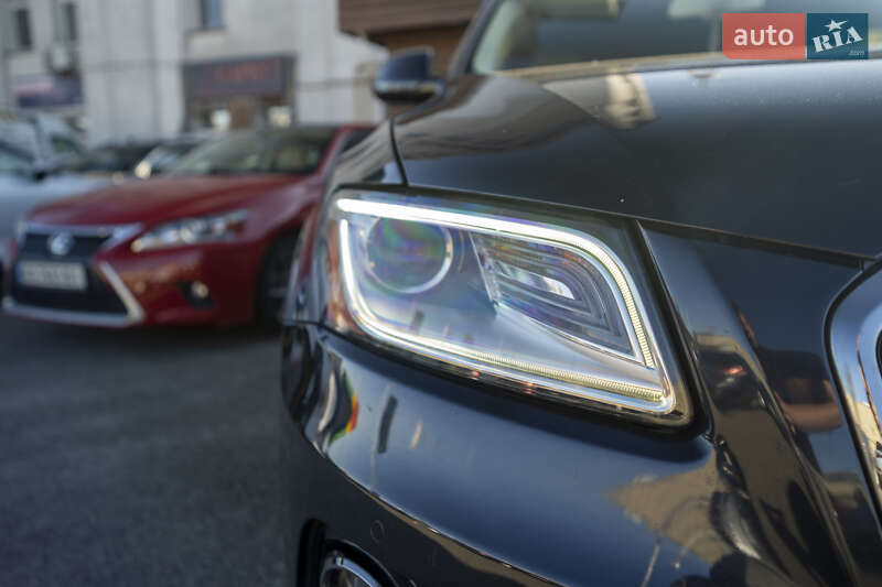 Позашляховик / Кросовер Audi Q5 2015 в Києві