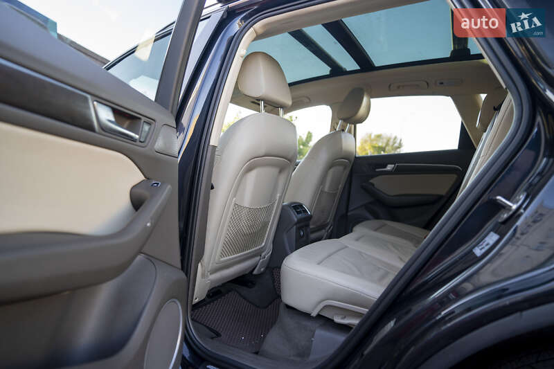 Позашляховик / Кросовер Audi Q5 2015 в Києві