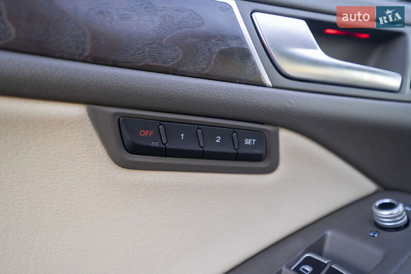 Позашляховик / Кросовер Audi Q5 2015 в Києві