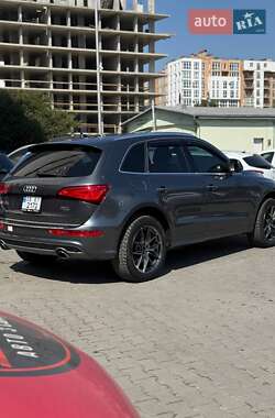 Позашляховик / Кросовер Audi Q5 2014 в 