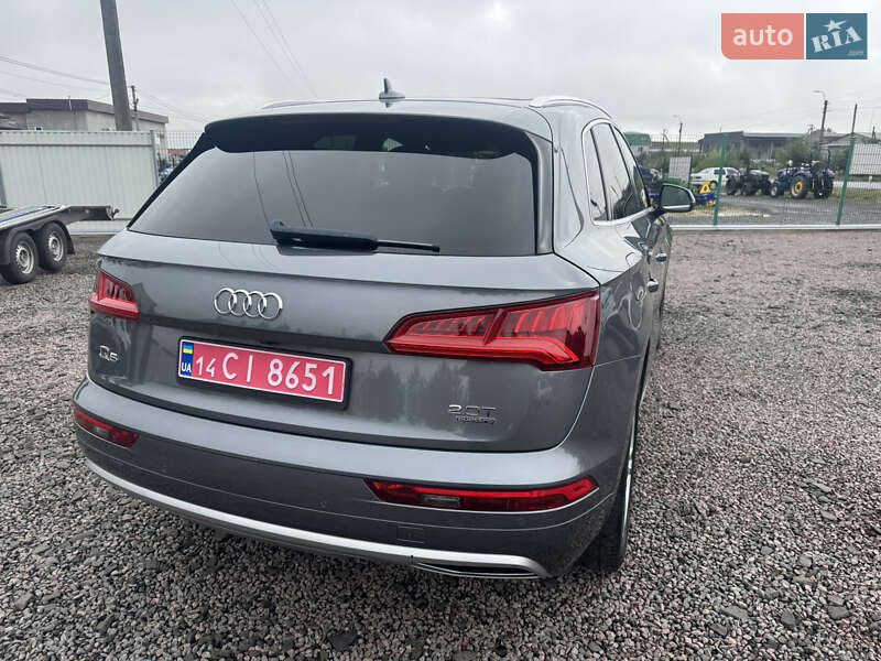 Внедорожник / Кроссовер Audi Q5 2018 в Луцке