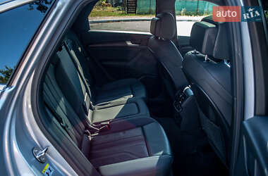 Внедорожник / Кроссовер Audi Q5 2022 в 